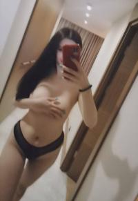 Halkalı Escort Bayan Melisle Tutkuyu Yakalayın